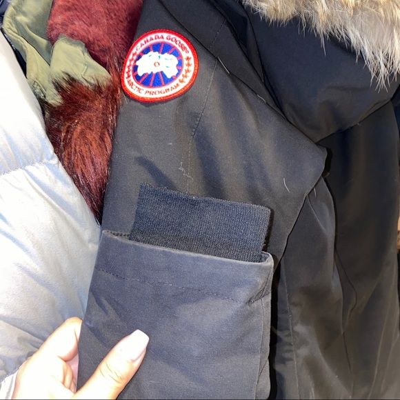 Canada Goose Coat Like new. - Picture 8 of 10